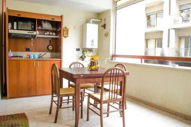Reggio Central House Low Cost Per 4 Reggio Calabria Exterior foto
